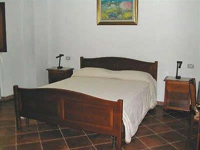 Santigu Maison d'hôtes Lunamatrona